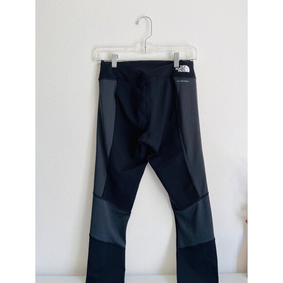 The North Face Flashdry Leggings - Picture 4 of 5